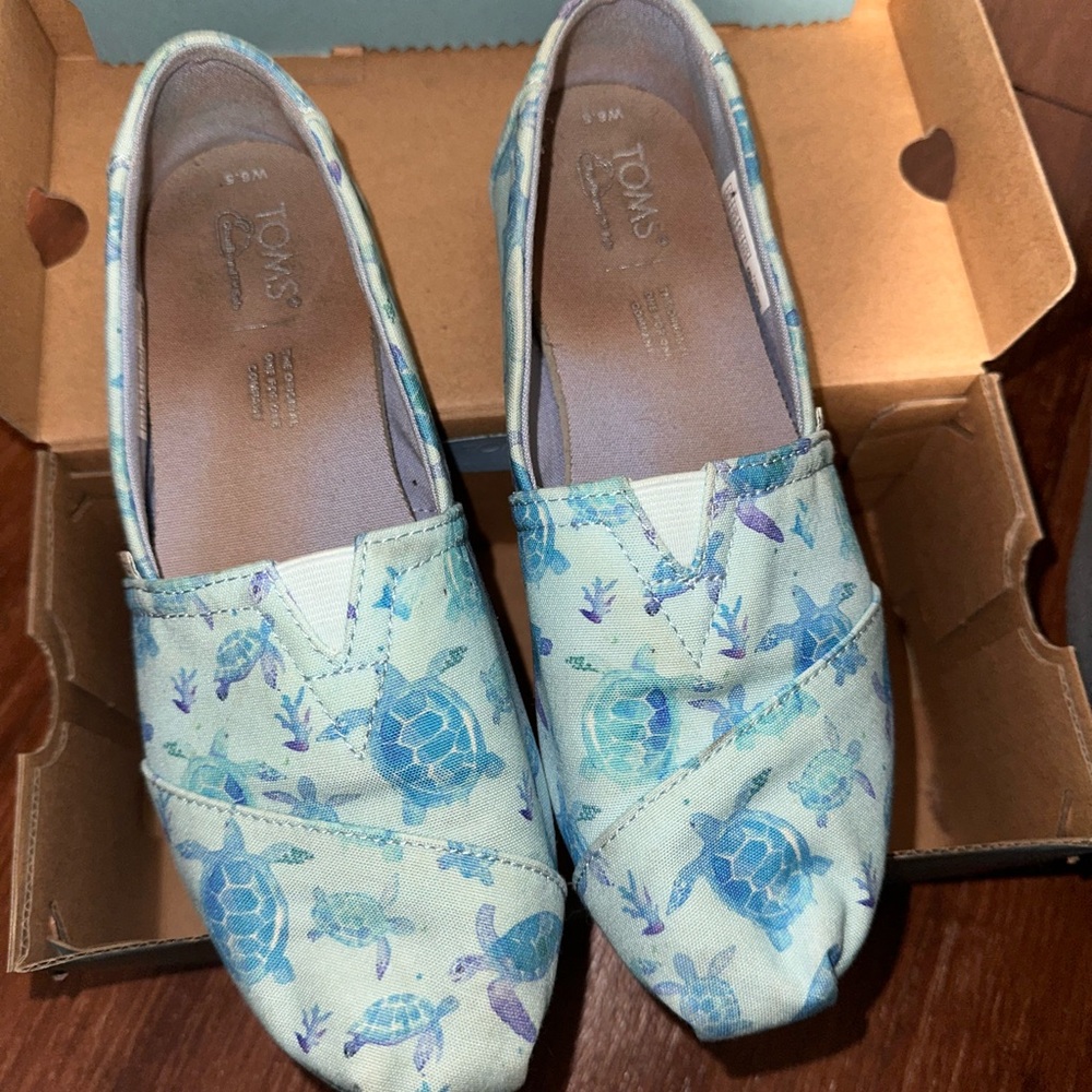 Toms Blue Flats with Sea Turtle Design